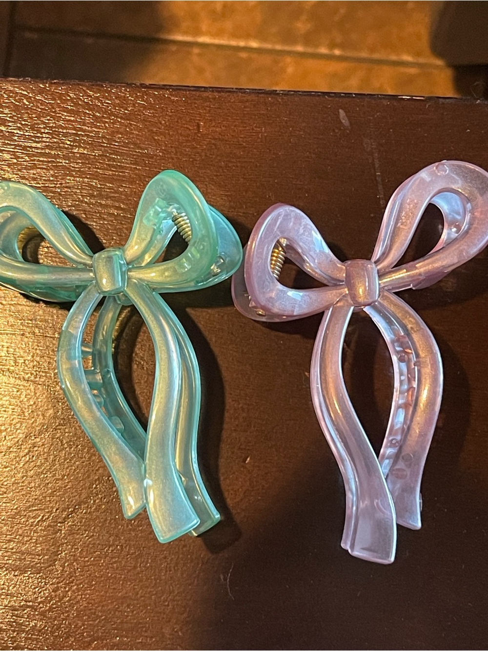 Bow-Shaped Hair Claw Clips 2 Set